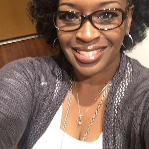 Meet your Posher, Monica