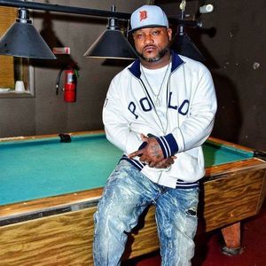 Meet your Posher, Lee