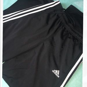 ADIDAS TRACK PANTS✔️✔️