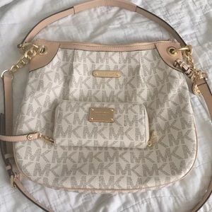 Michael Kors Crossbody bag Matching Wallet