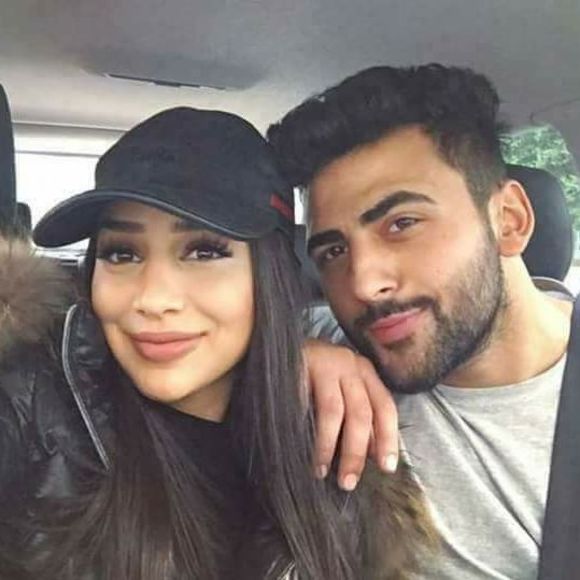 Meet your Posher, Łalôśh - Picture 1 of 1