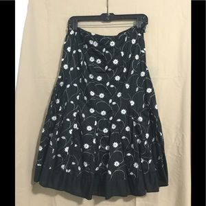 JM Collection Black and White Skirt