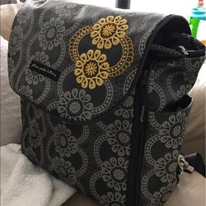 Petunia pickle bottom diaper bag