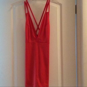 Gorgeous fitted dress-perfect for warm summer days