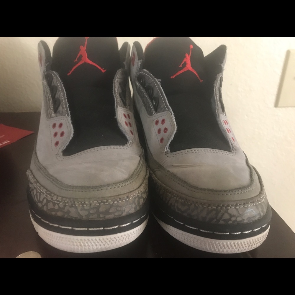 Air jordan 3 sneakers