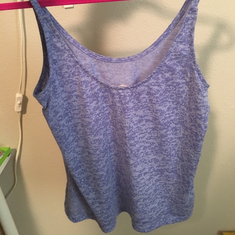 basic tank top - Picture 2 of 2