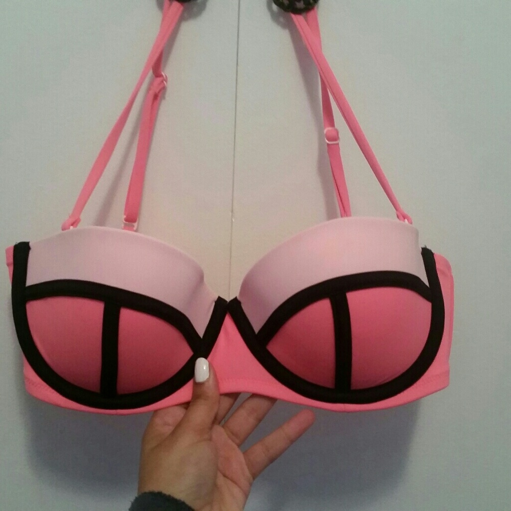 Swimsuit top, worn twice