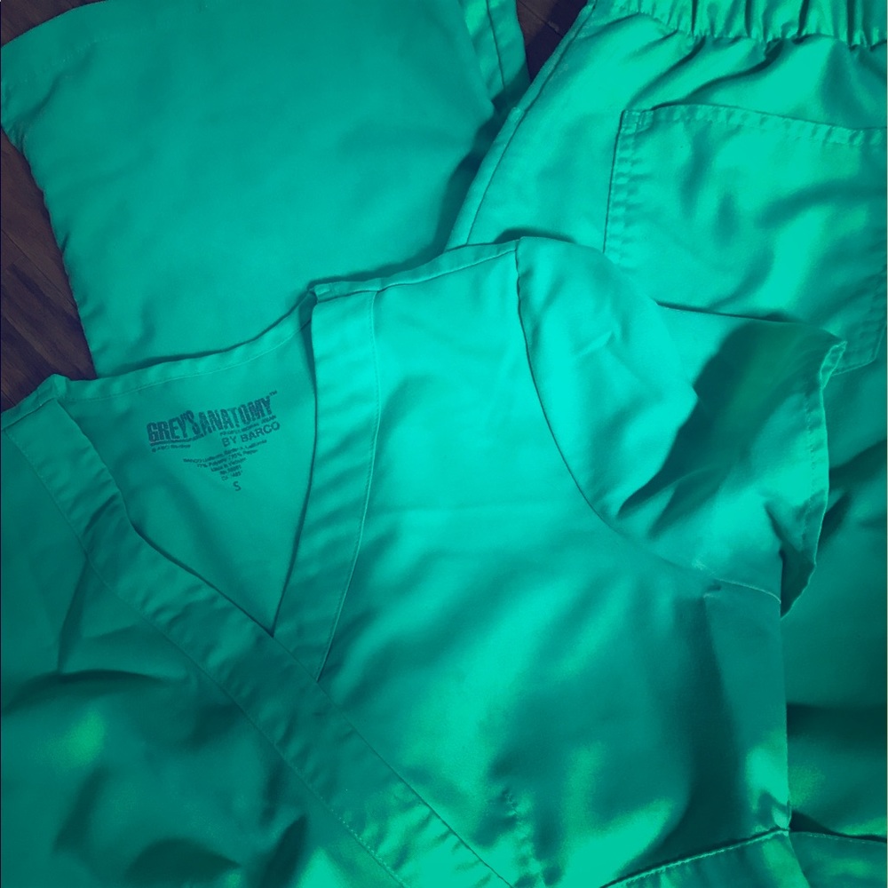 GA scrub set