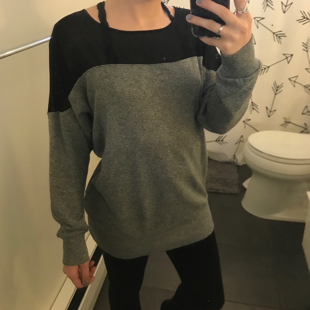Long sleeve sweater