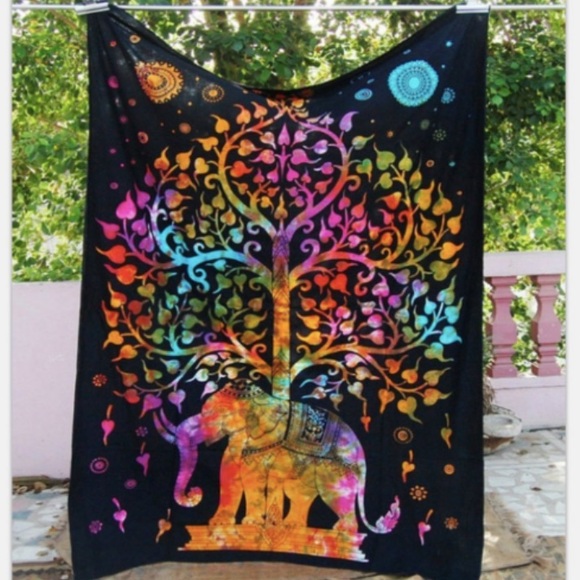 Bedding Outlet Other - Elephant Tapestry India themed Tye Dye