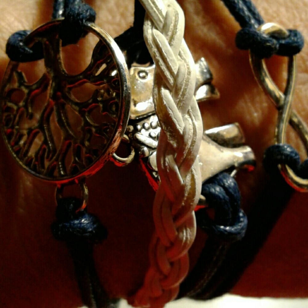 A bracelets with charms