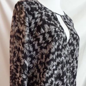 Vince Camuto Black White Long Sleeve Peasant XS