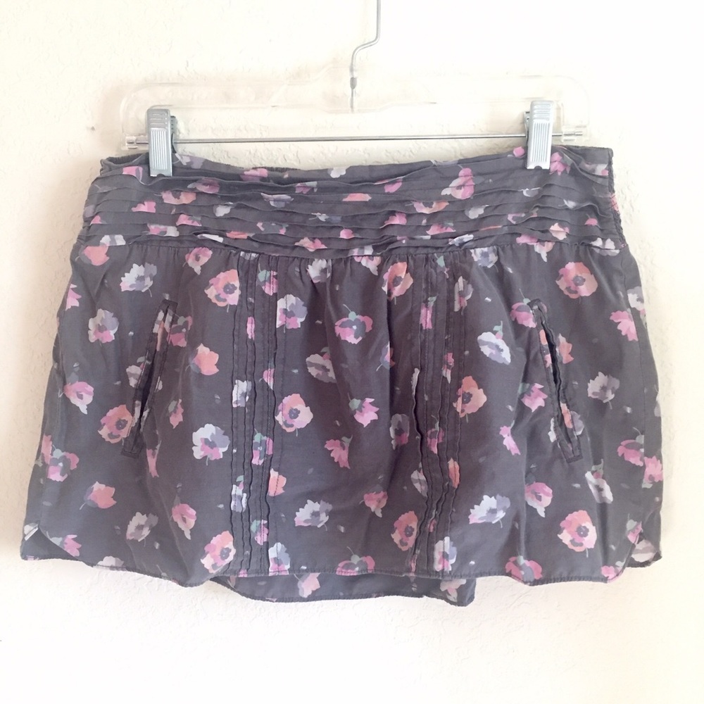 American Eagle Outfitters Floral Skirt