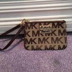Authentic Michael Kors wristlet