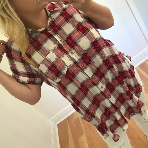 LAST - Red light flannel button up top - Picture 4 of 6