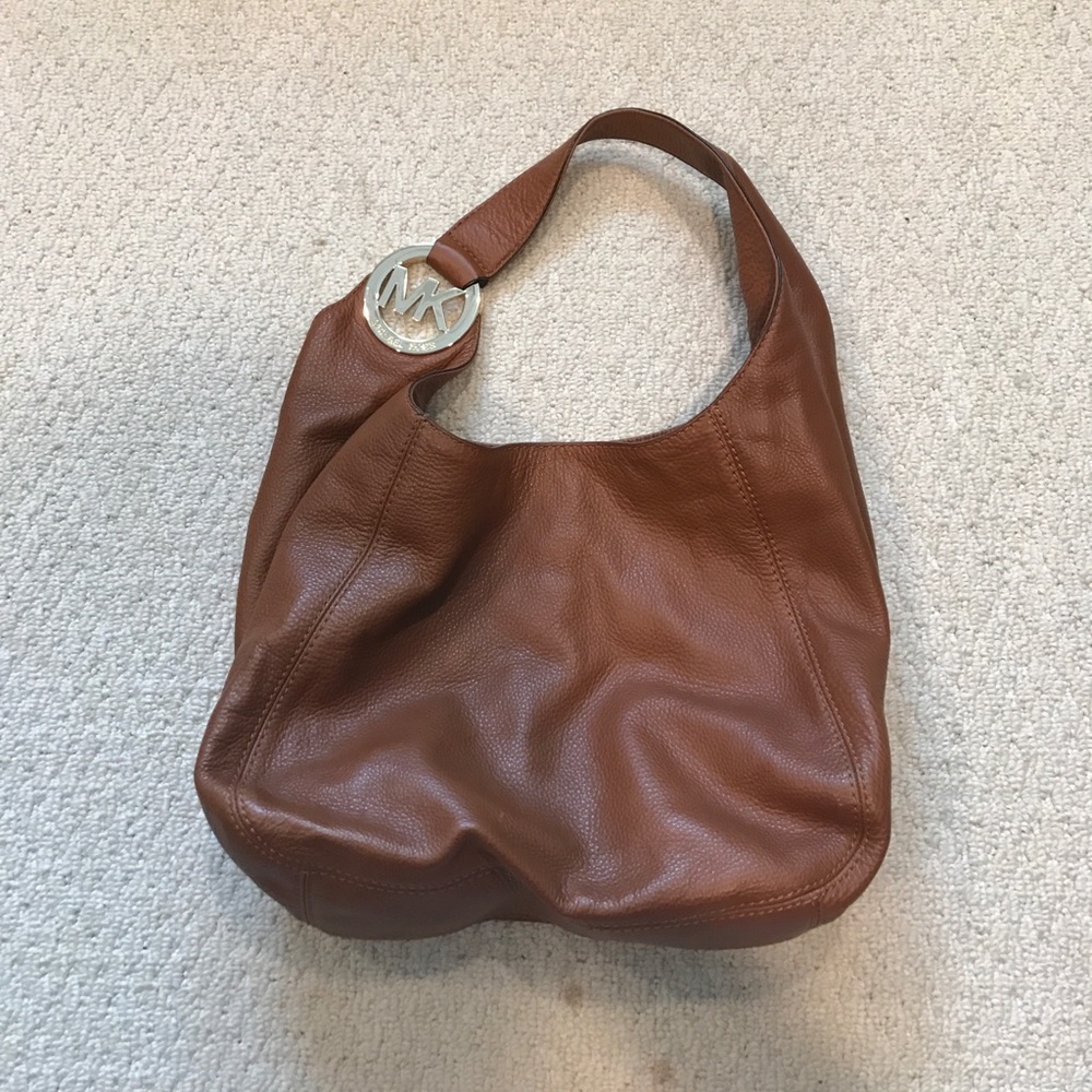 Very lightly used Michael Kors purse