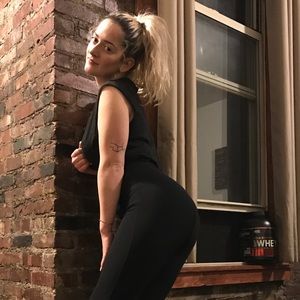 Meet your Posher, Brianna