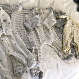 5 Piece Newborn Gender Neutral Footie PJ lot
