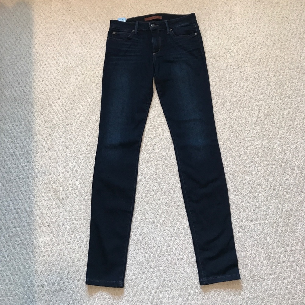 Joes dark washed skinny jeans