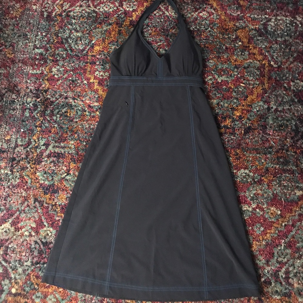 Athleta pack everywhere Dress Size 8