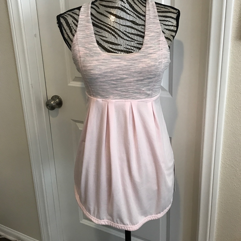 LULULEMON ATHLETICA top
