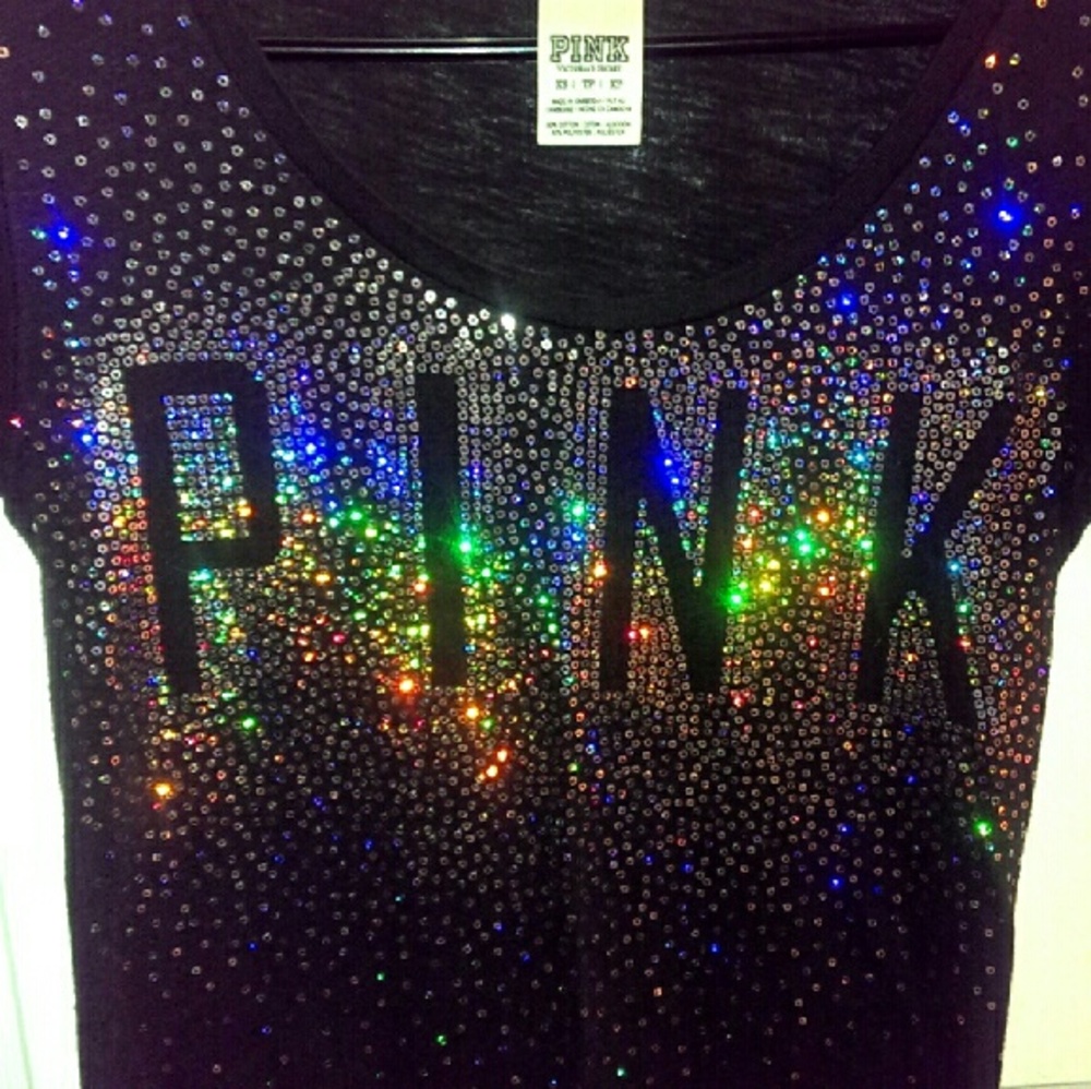 SOLD on Merc! Victoria's Secret PINK Xs