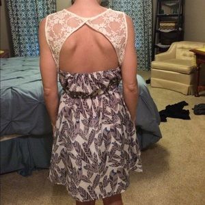Lace keyhole back dress