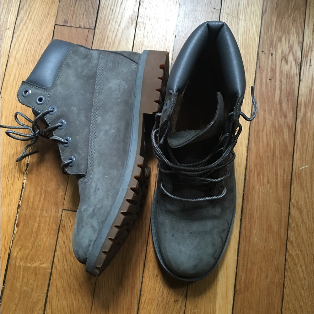 OLIVE GREEN timberland