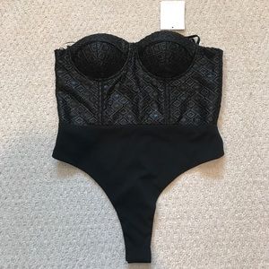 New with tags black strapless bodysuit