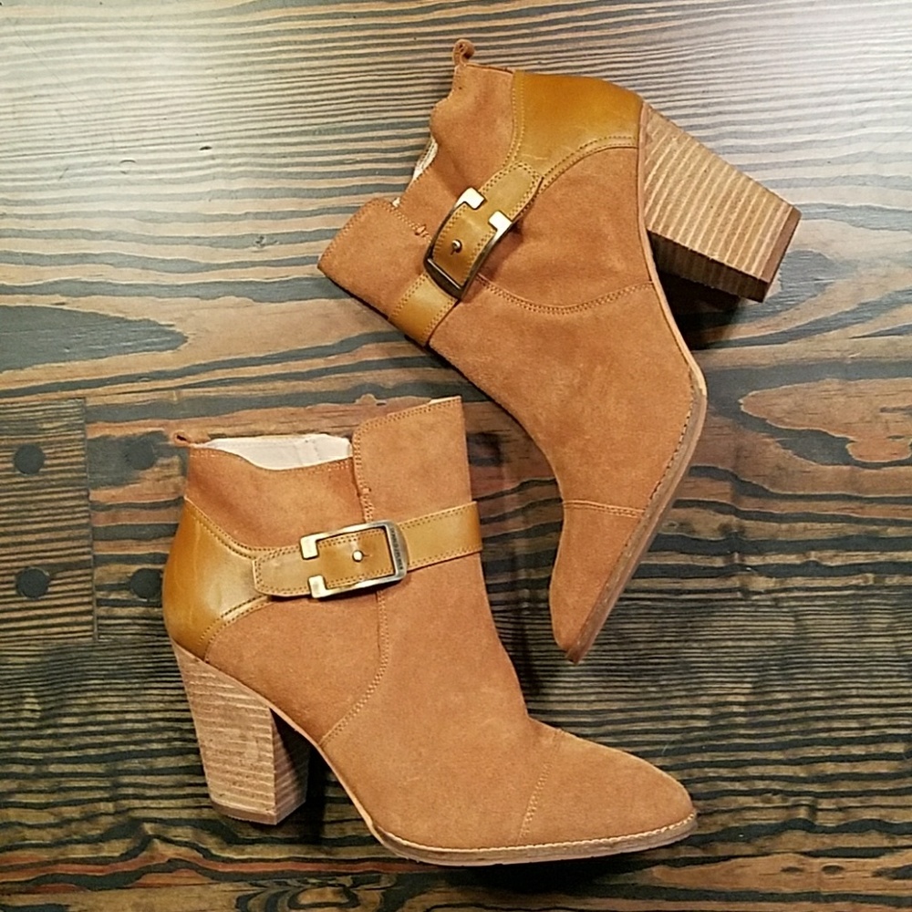 Donald J Pliner Santo Camel Suede Boots NWOT