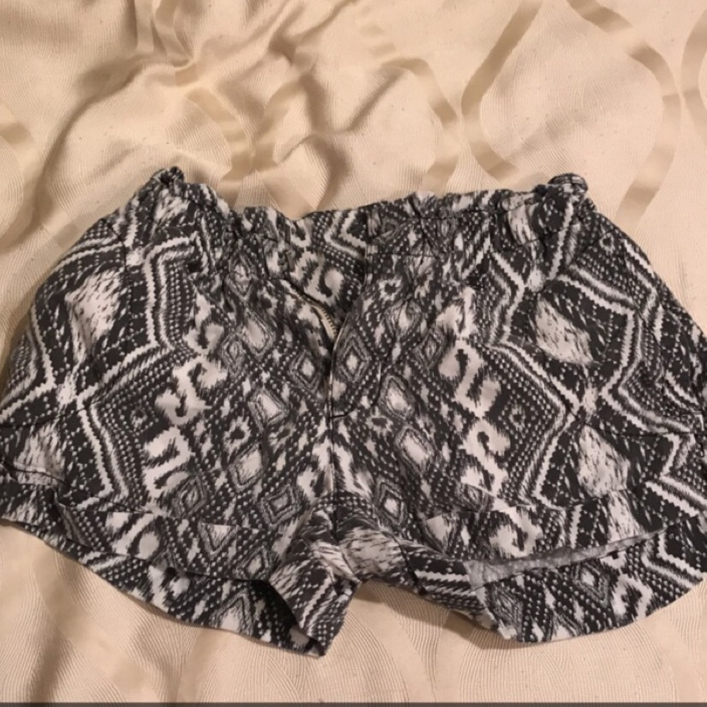 AE Shorts
