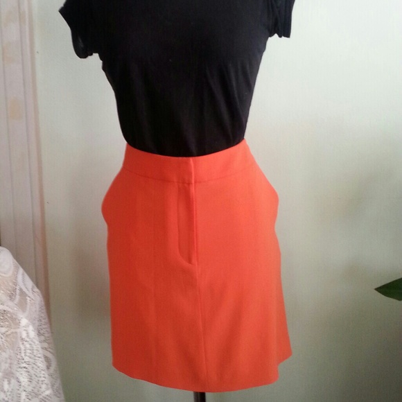 Ann Taylor Dresses & Skirts - Ann Taylor Orange Skirt sz 8