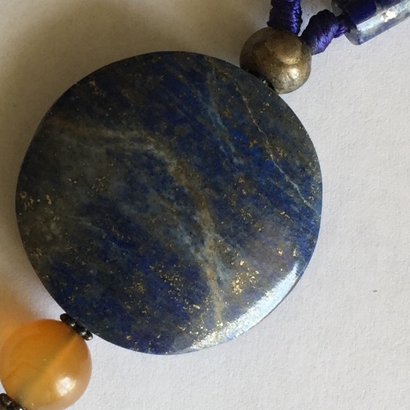 Beautiful real stone necklace - Picture 7 of 8