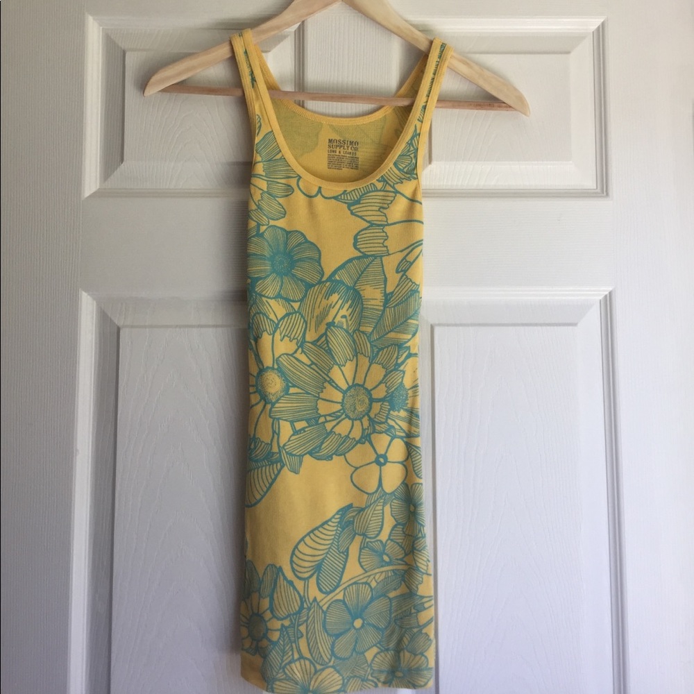Long razorback tank!🌼🌼