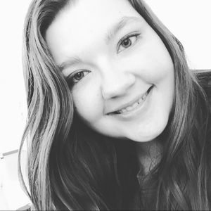 Meet your Posher, Cierra