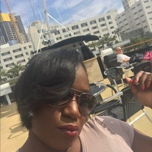 Meet your Posher, Tracey