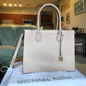 Michael Kors Mercer Leather Crossbody