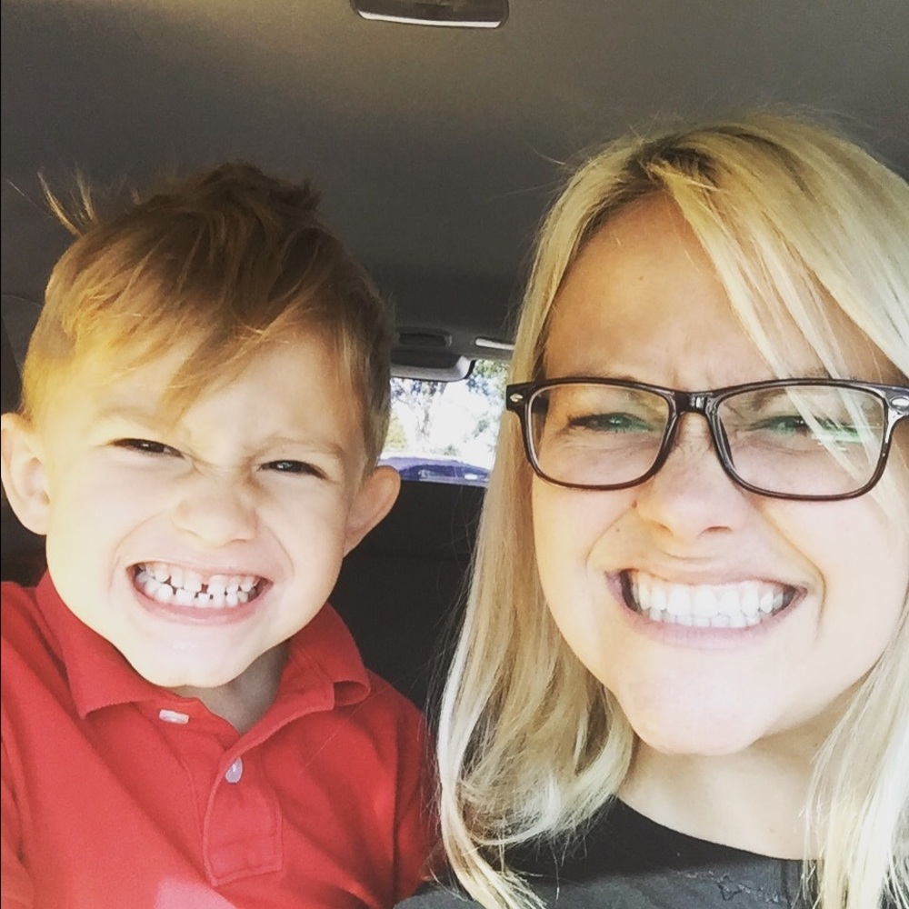 Meet your Posher, Charissa