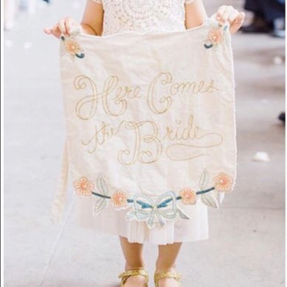 BHLDN Here comes the bride/just married sign