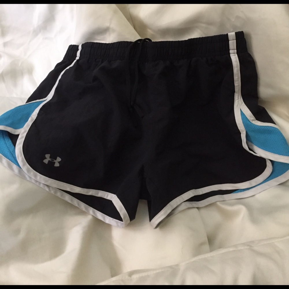 Under Armour heat gear running shorts