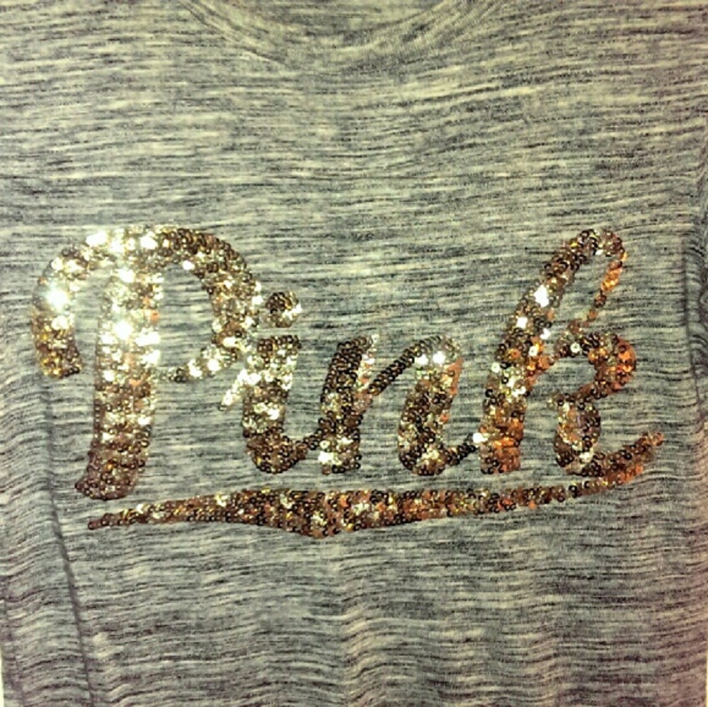 SOLD on Merc! Victoria's Secret PINK Xs