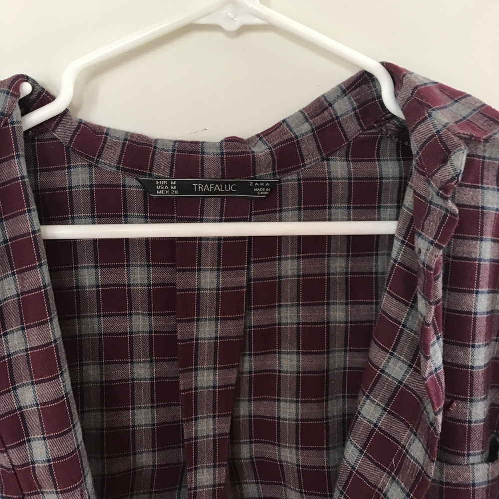 Flannel button down - Picture 4 of 4