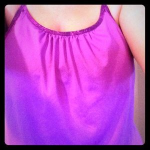 Old Navy women's workout tank top