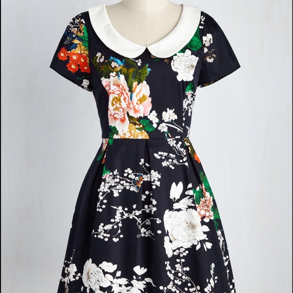 ISO Record Time Navy Blooms Modcloth dress!