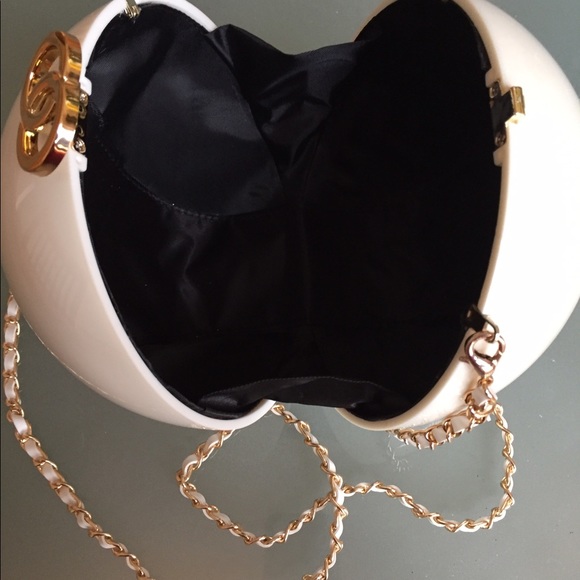 Handbag - Picture 3 of 4