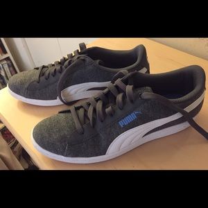 Puma walking shoes