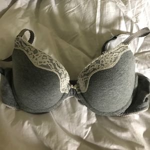 34B Aerie Bra Gray and Lacy