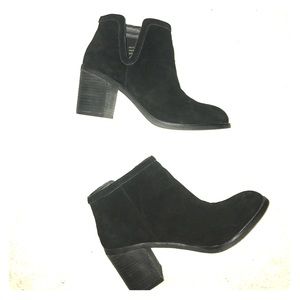 NWOT Black Cut-out Booties