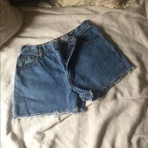 LEVI'S SHORTS