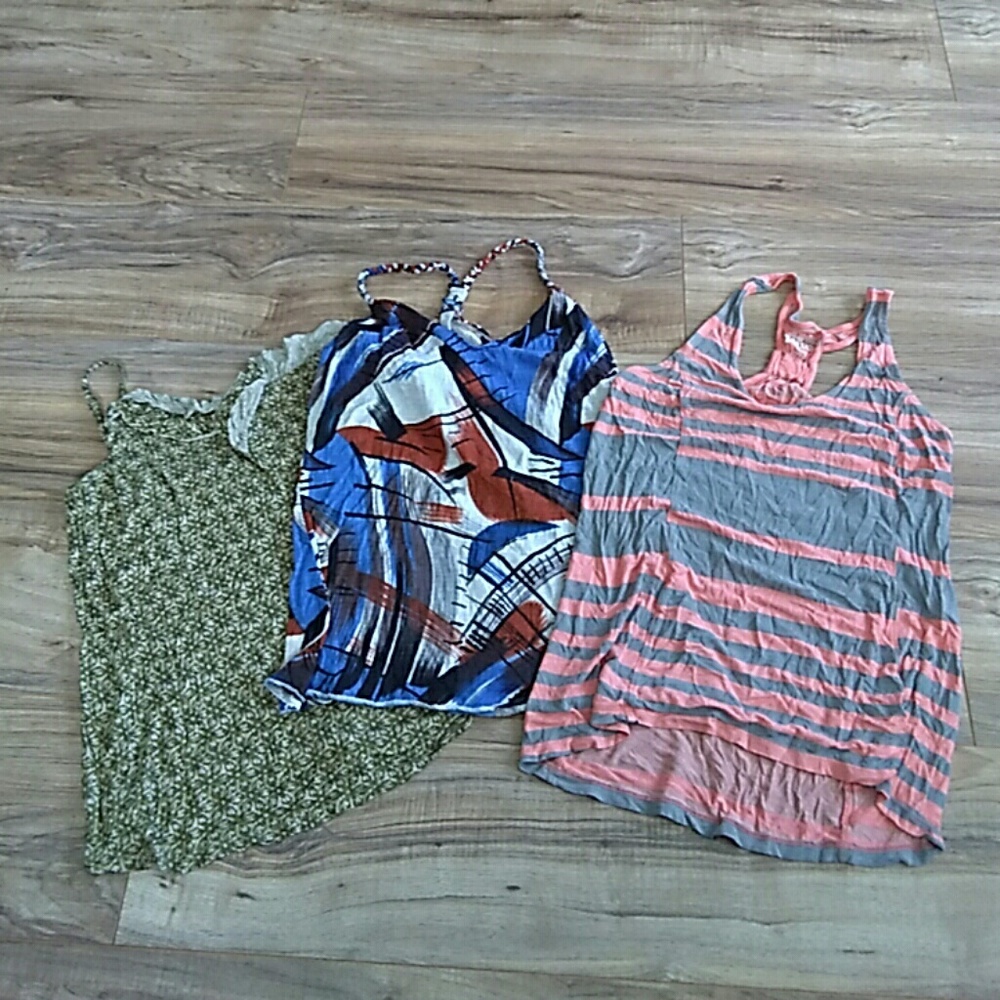 Bundle of tank tops